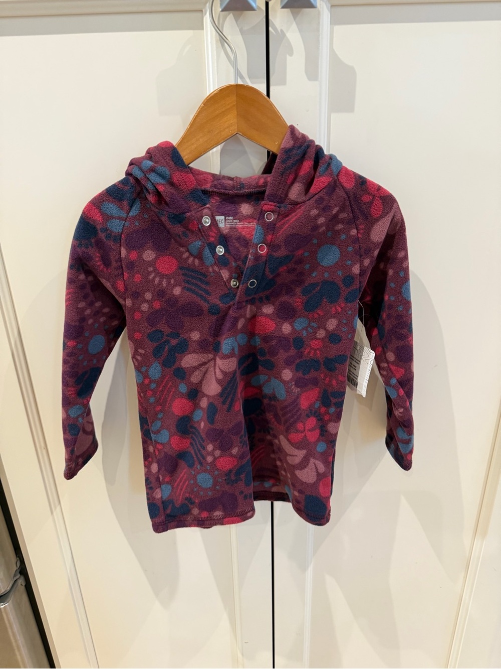 New MEC 24m Kids Hooded Fleece Top in Berry Floral